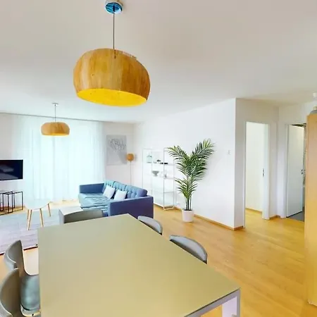 Apartment Bright & Contemporary 2-bed, 2-bath In Cds26-d13 Nyon