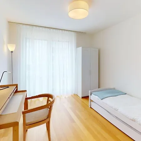 Bright & Contemporary 2-bed, 2-bath In Cds26-d13 Apartment Nyon
